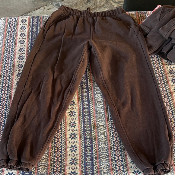 NWOT LuluLemon Scuba Mid-Rise Oversized Jogger Pants Espresso/Sequoia - Picture 11 of 13
